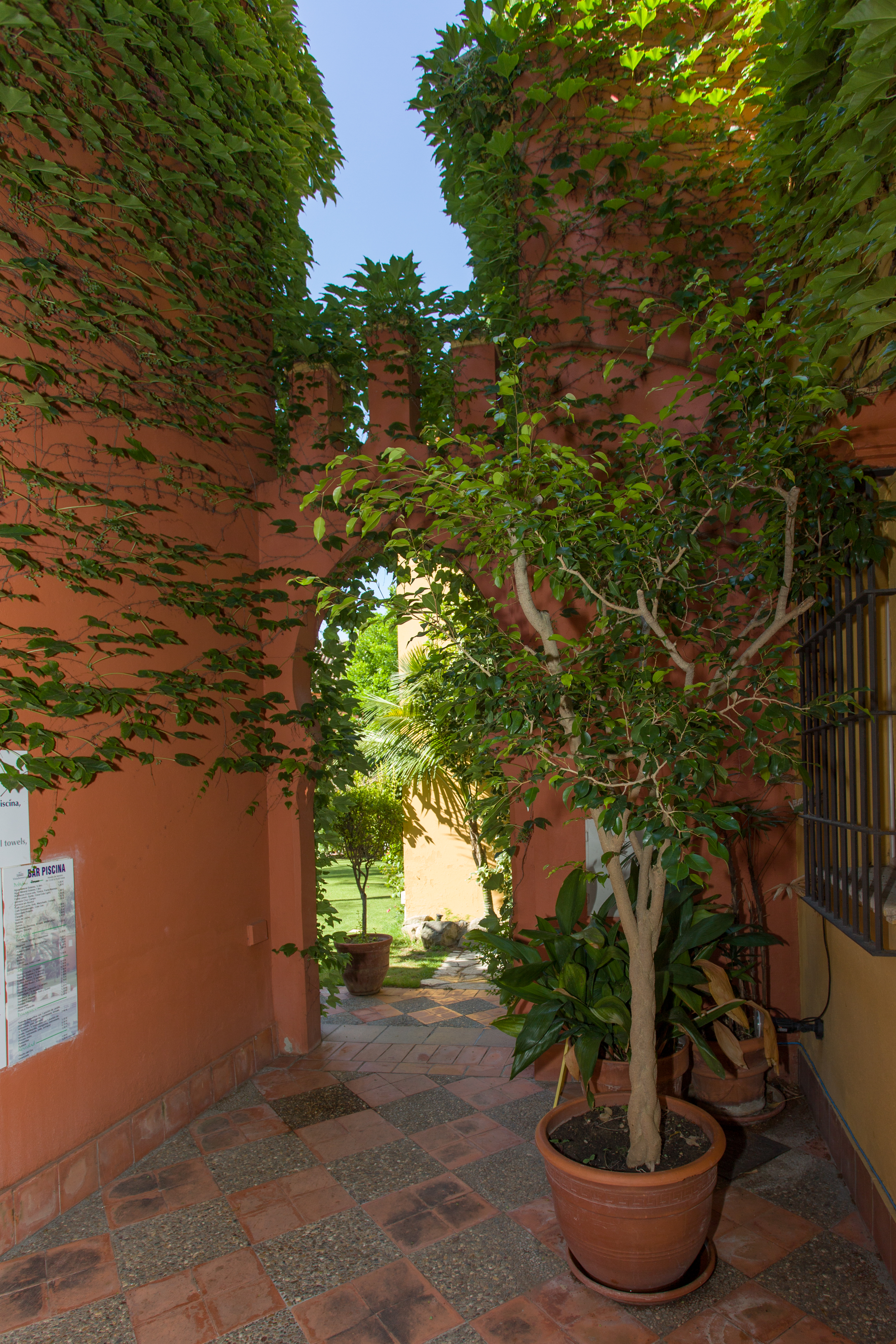 Soho Boutique Vistahermosa Apartamentos
