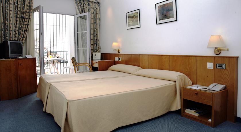 Soho Boutique Puerto Hotel