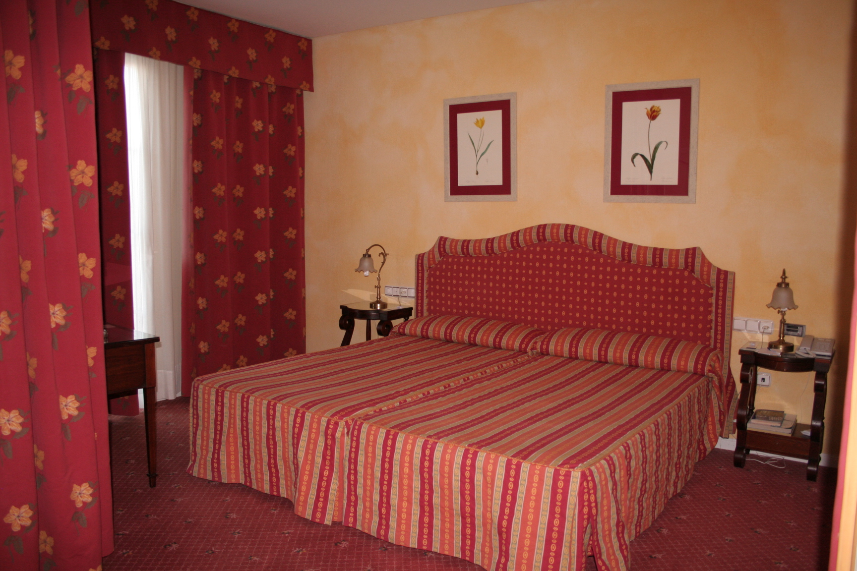 Soho Boutique Puerto Hotel