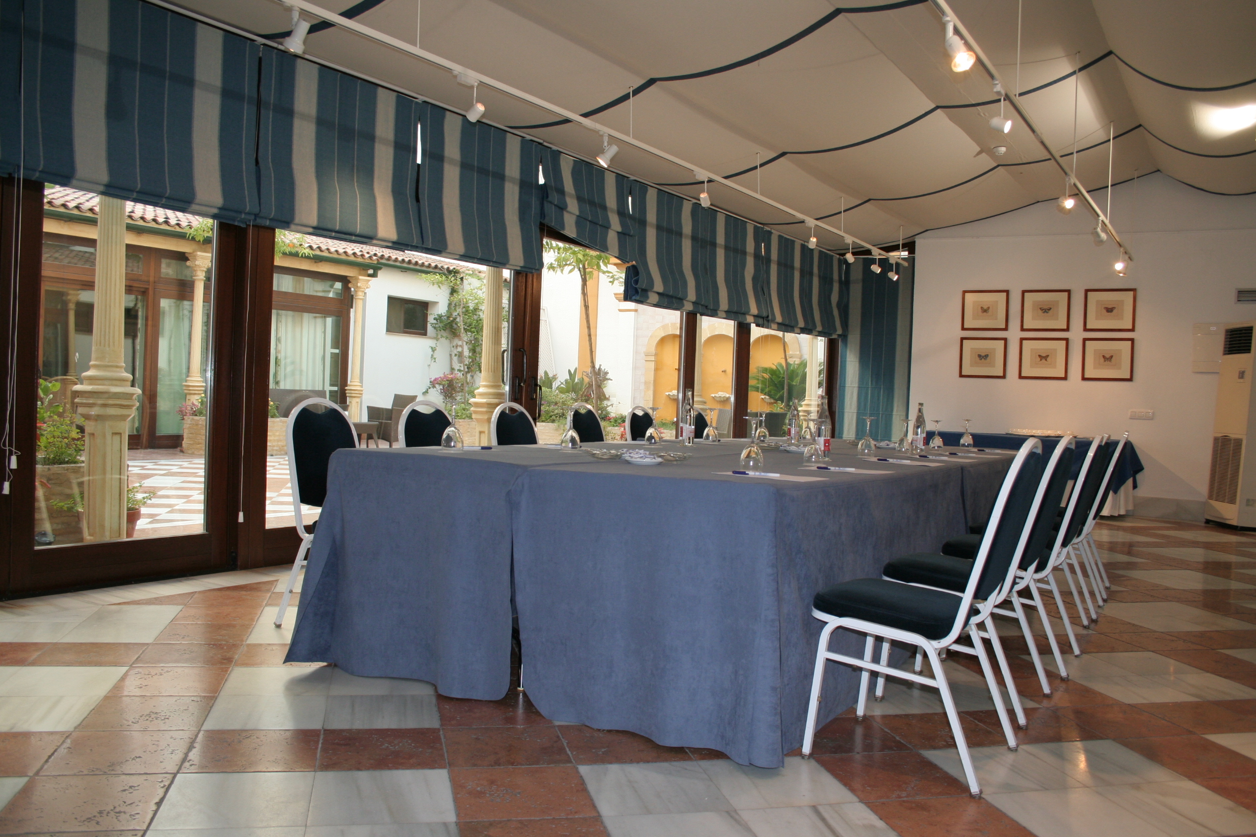 Soho Boutique Puerto Hotel