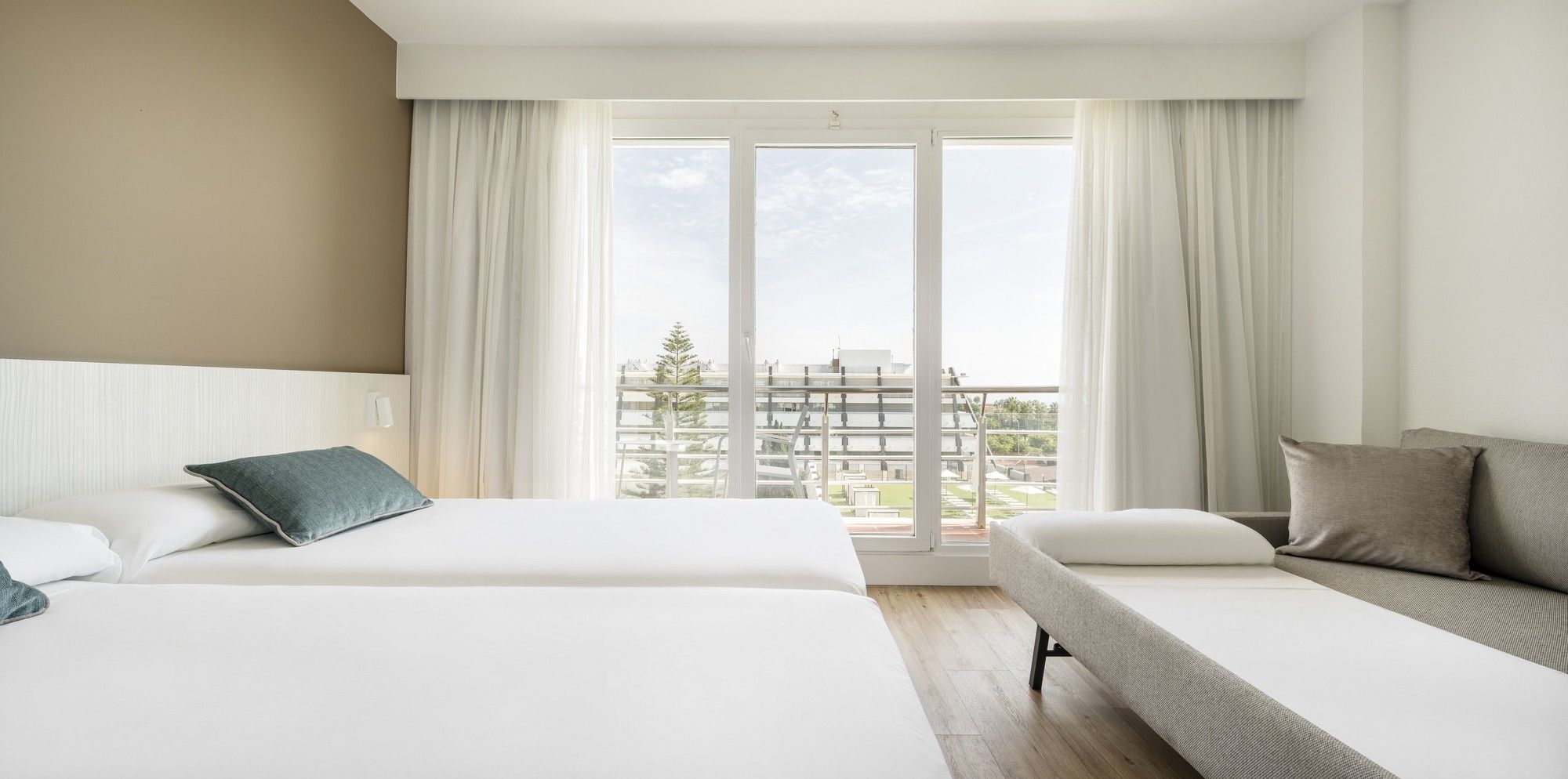 Hotel ILUNION Istlantilla