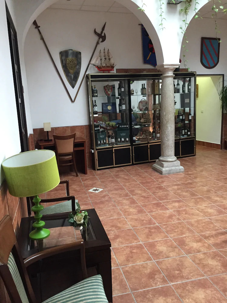 Hotel Restaurante Carlos V