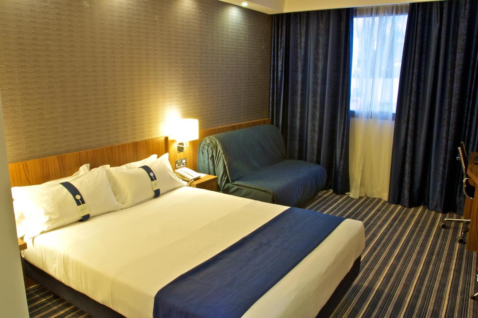 Holiday Inn Express Campo de Gibraltar - Barrios