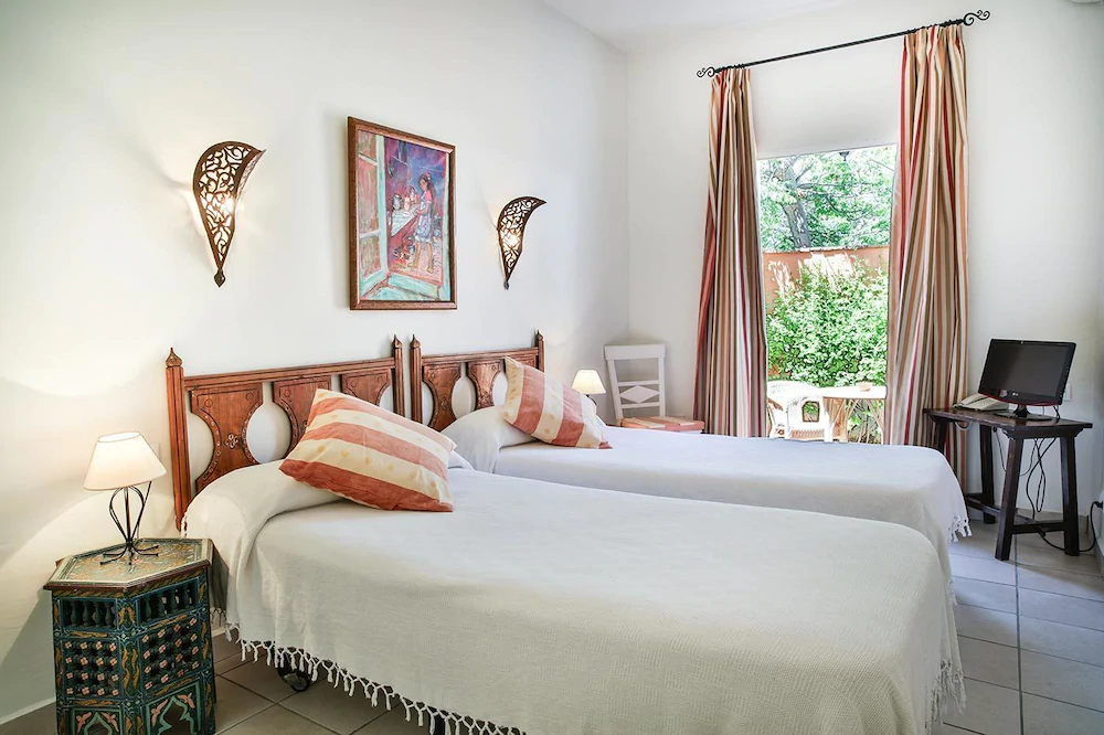 Hotel Madreselva
