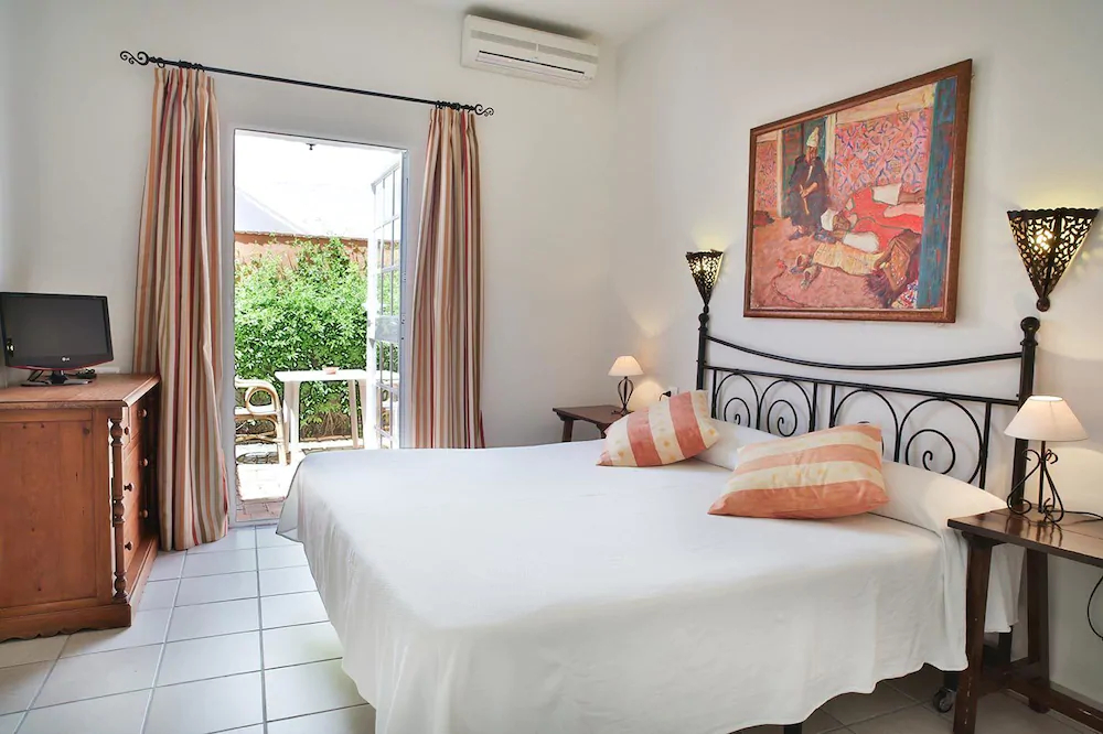 Hotel Madreselva