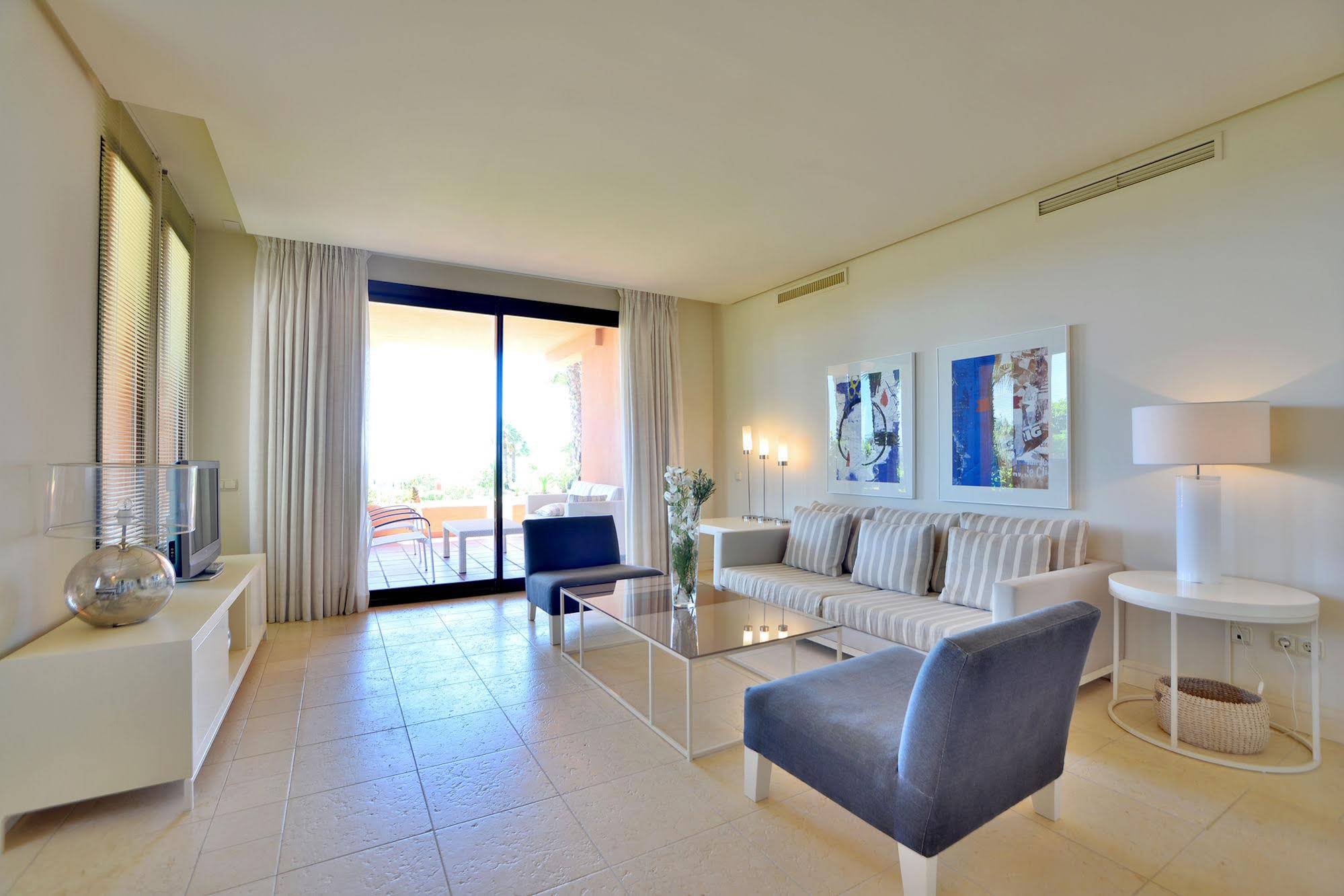 Novo Resort The Residence Luxury Apartments by Barceló
