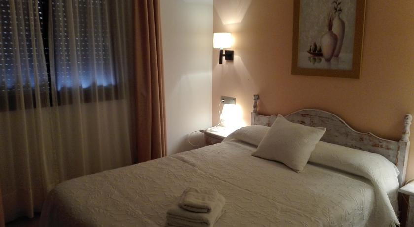 Hostal Restaurante Macavi