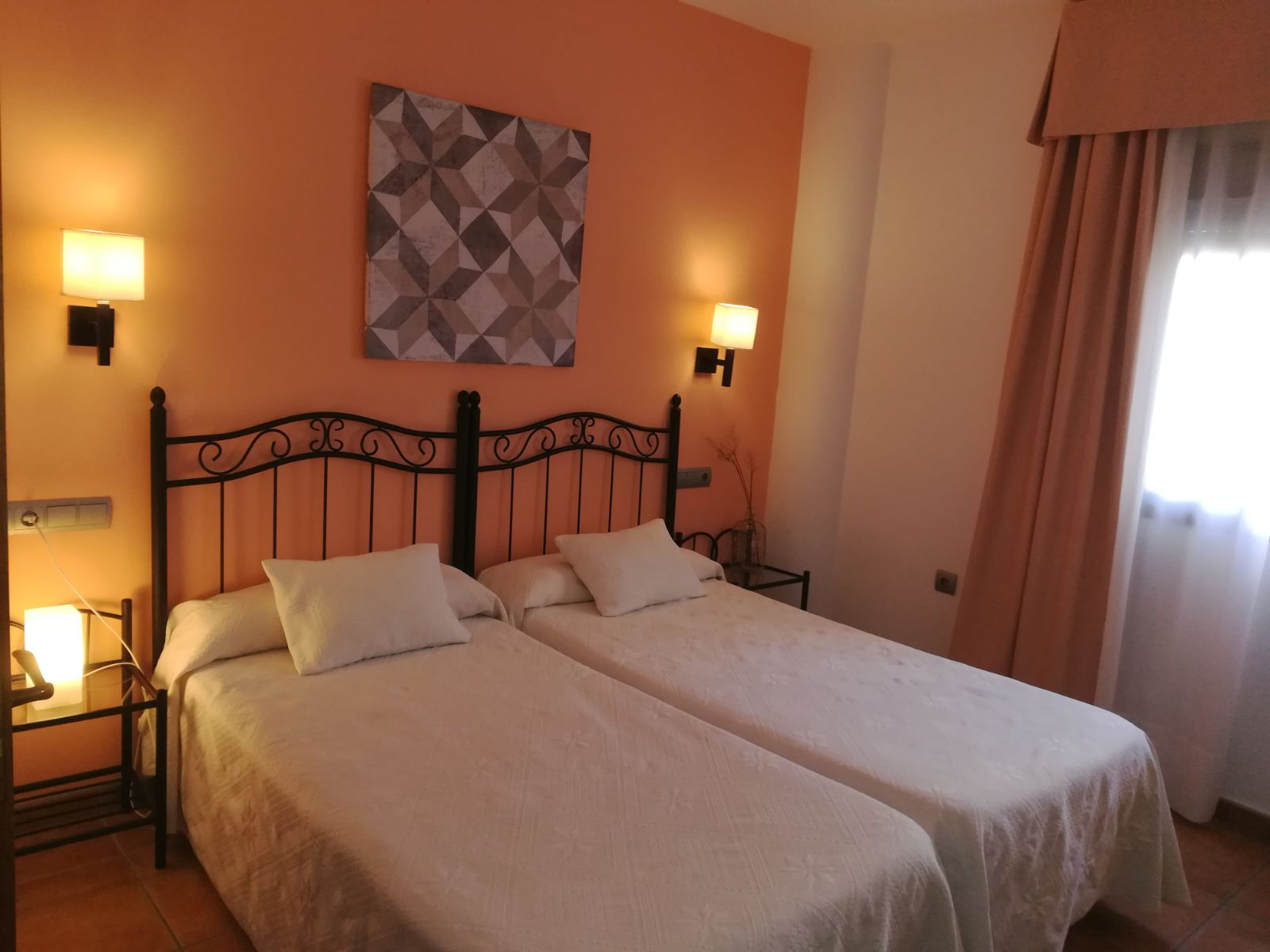 Hostal Restaurante Macavi