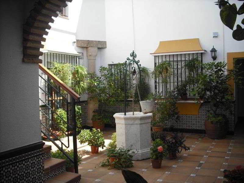 Los Patios Apartamentos