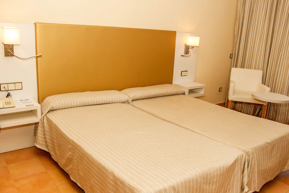 Hotel Bahía Sur
