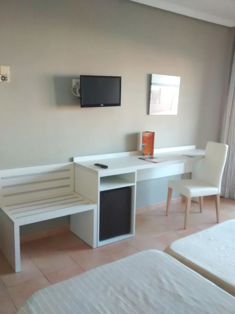 Hotel Bahía Sur