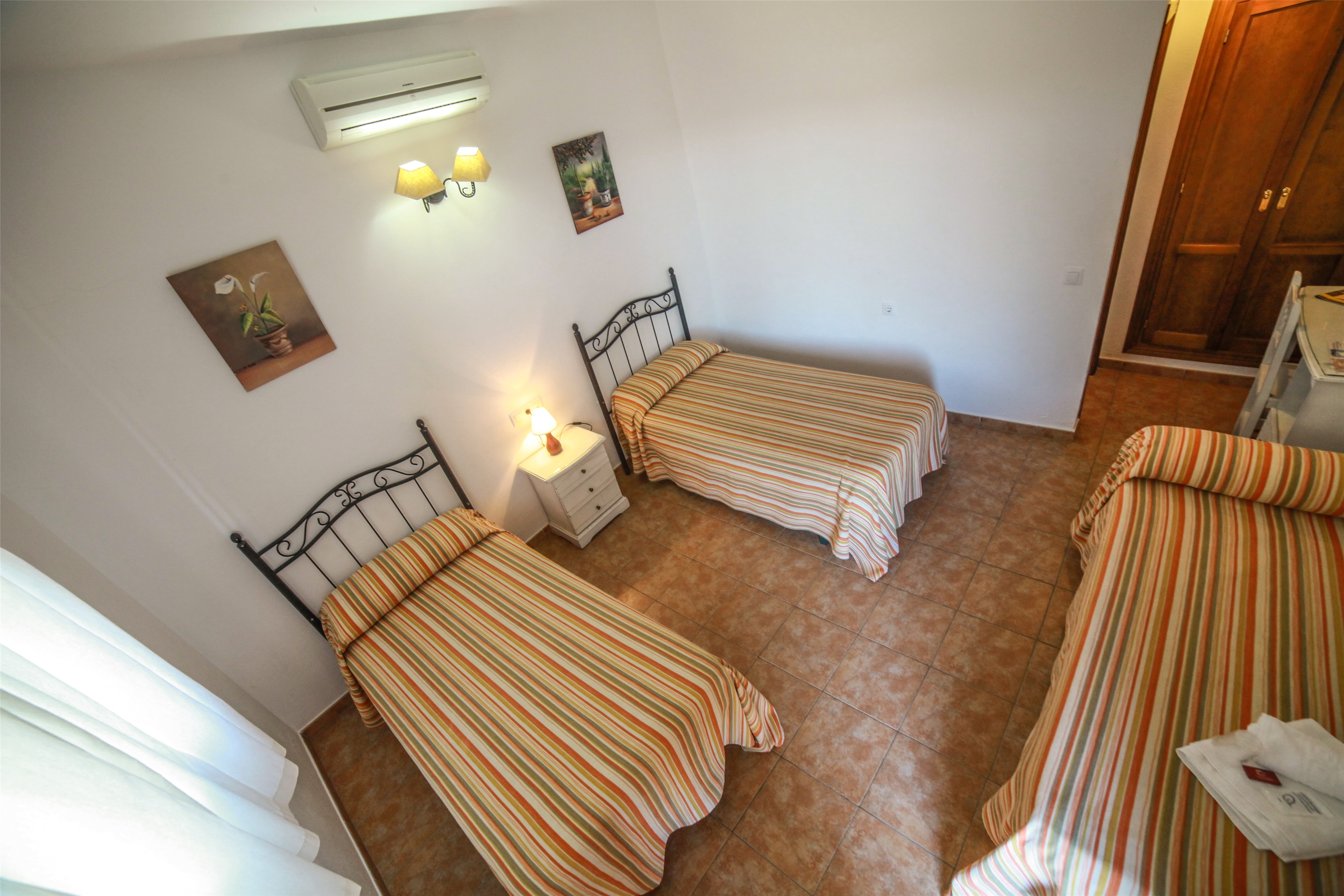 El Levante Hostal