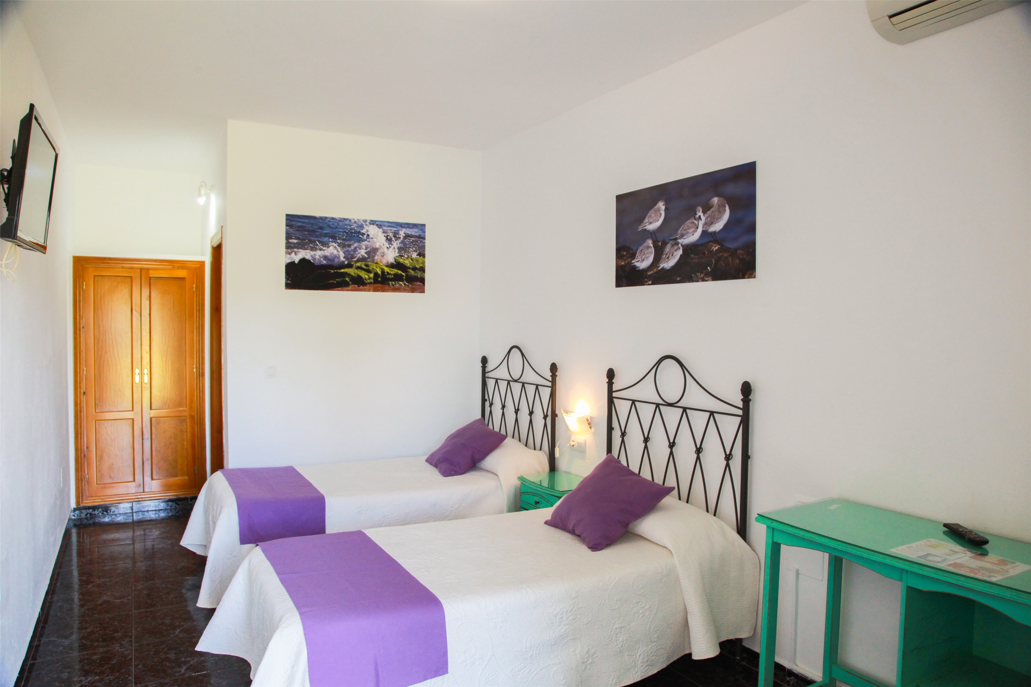 El Levante Hostal