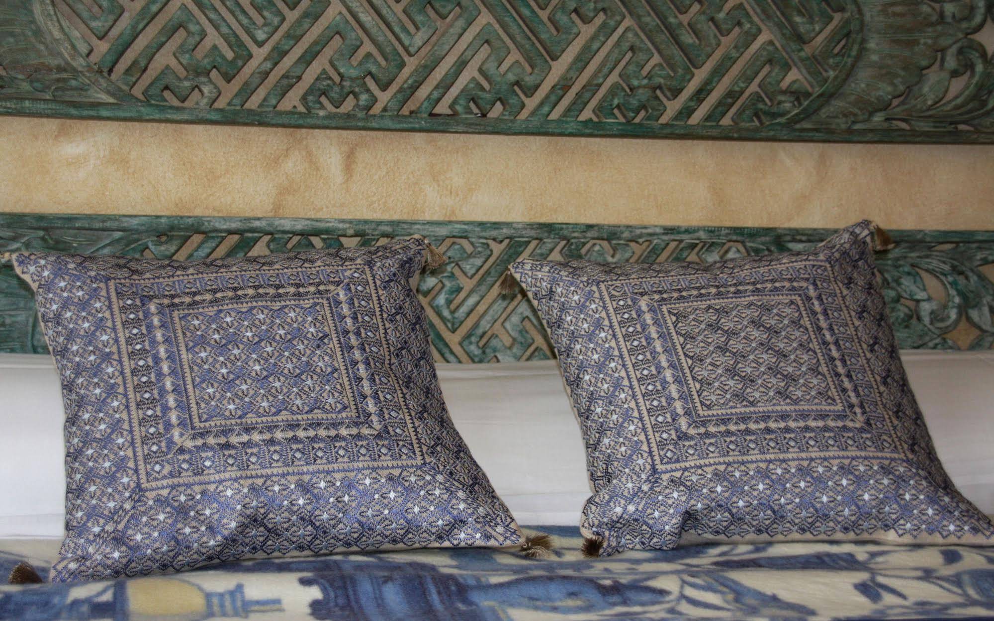 Room Tarifa