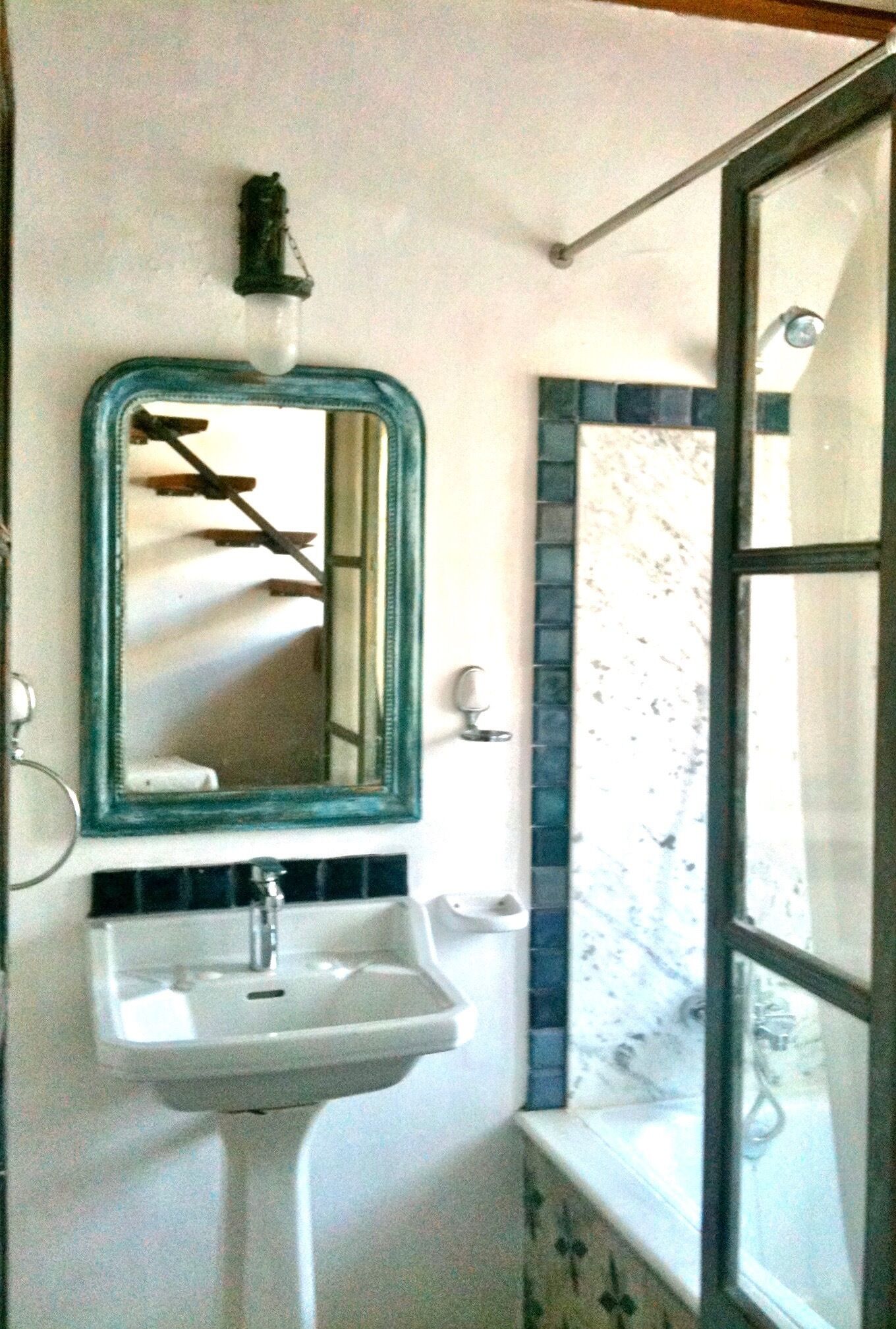 Casa la Fuente by Casas Vejer Debra