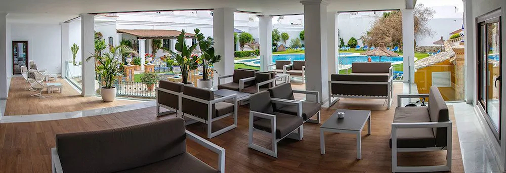 Hotel Doña Lola Zahara