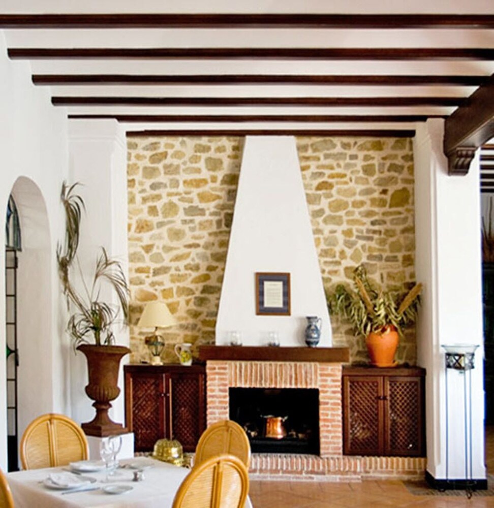 Hotel Doña Lola Zahara