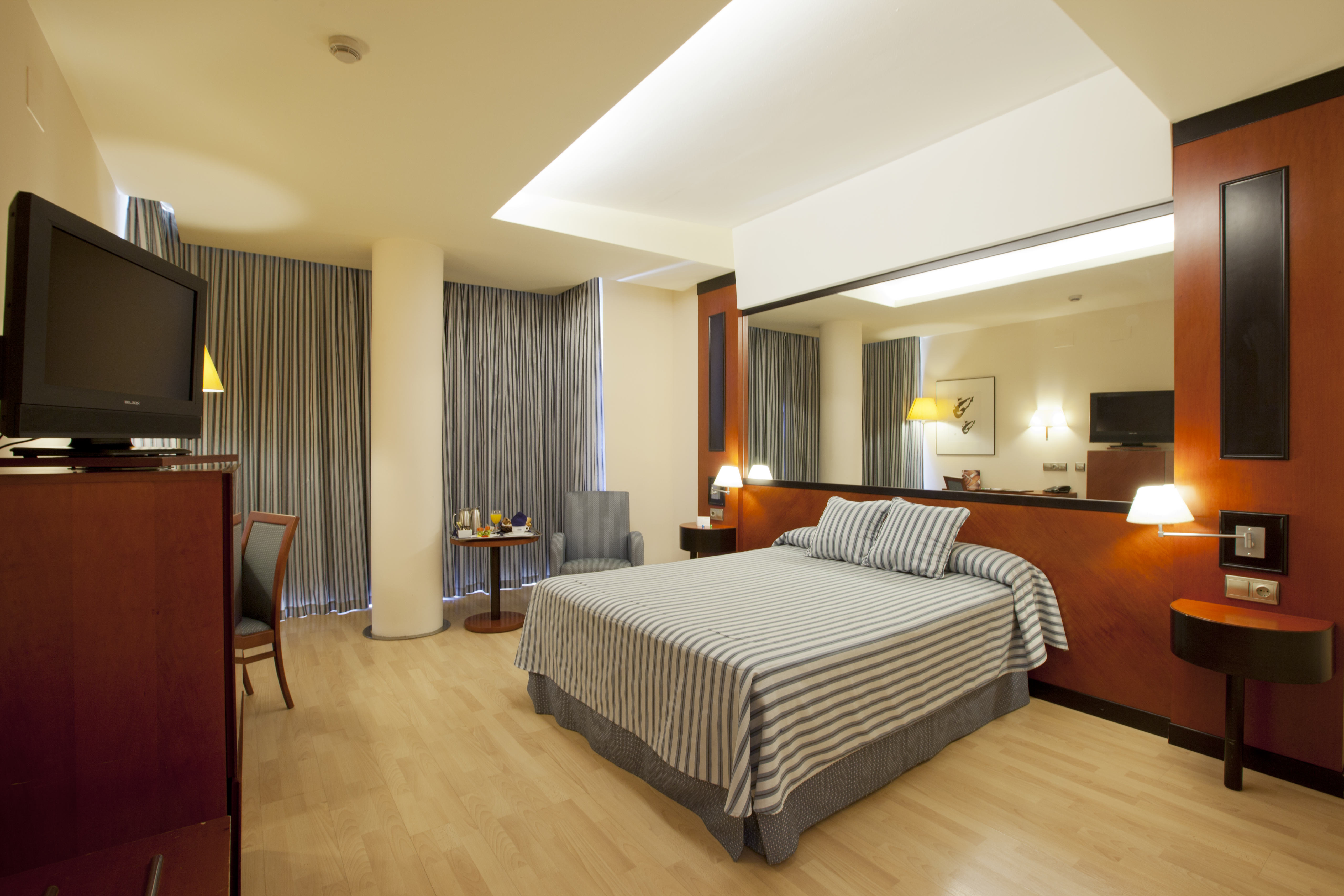 Olympia Hotel Events & Spa