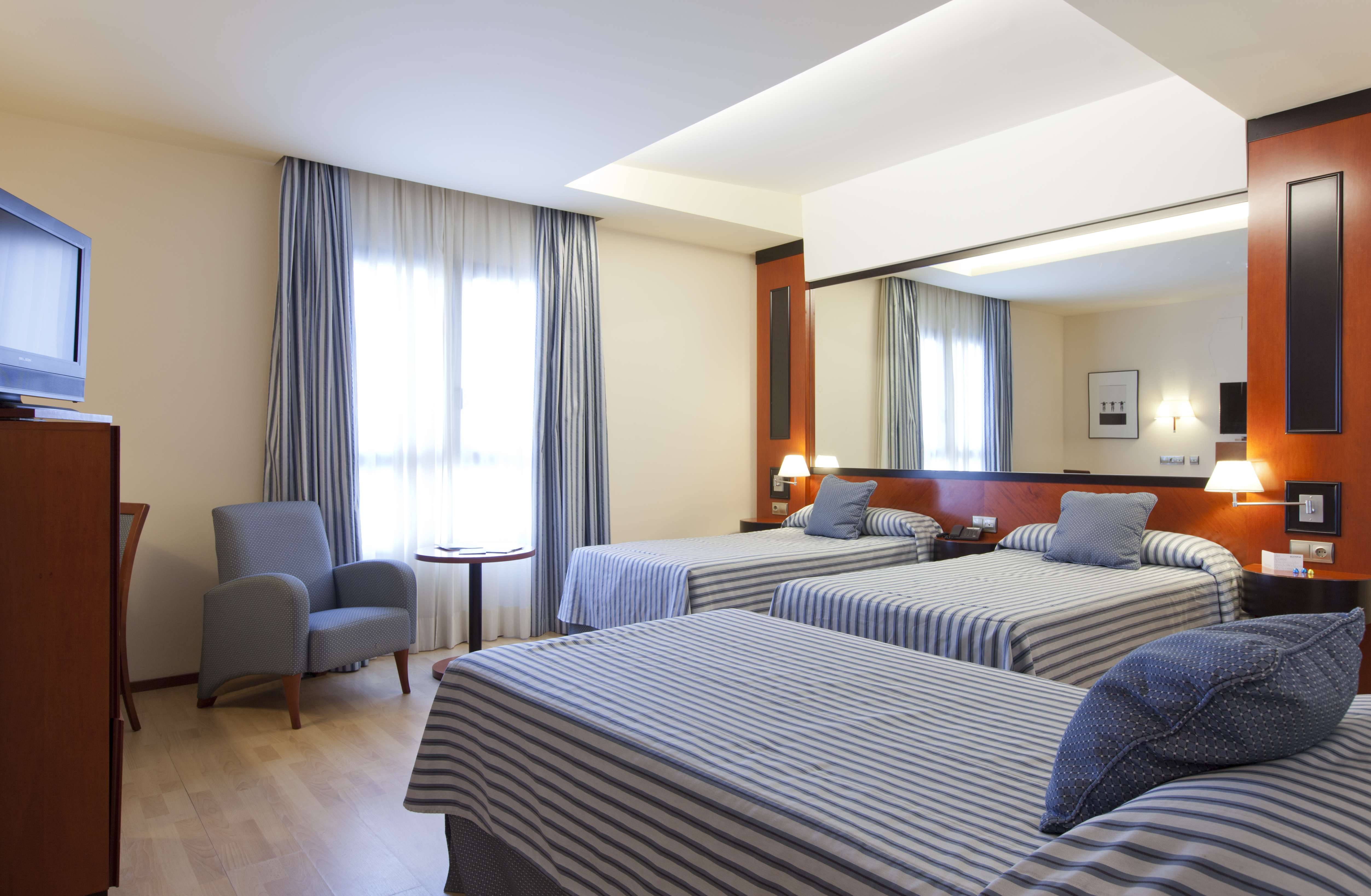 Olympia Hotel Events & Spa