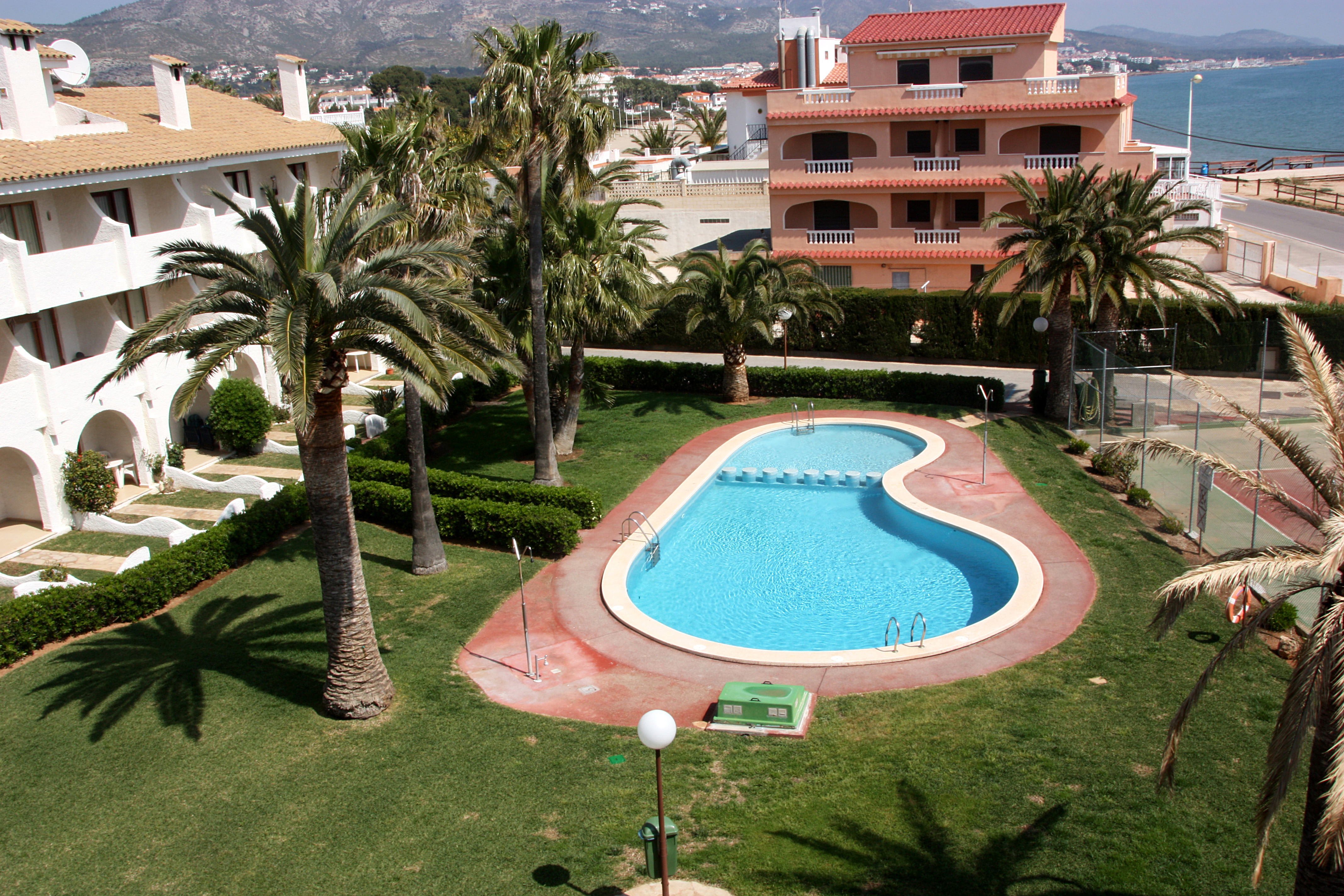 Apartamentos Habitat Playa Romana 3000