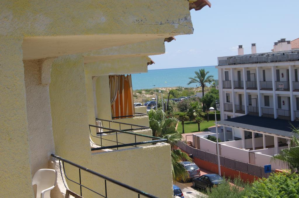 Apartamentos Sol y Mar 3000
