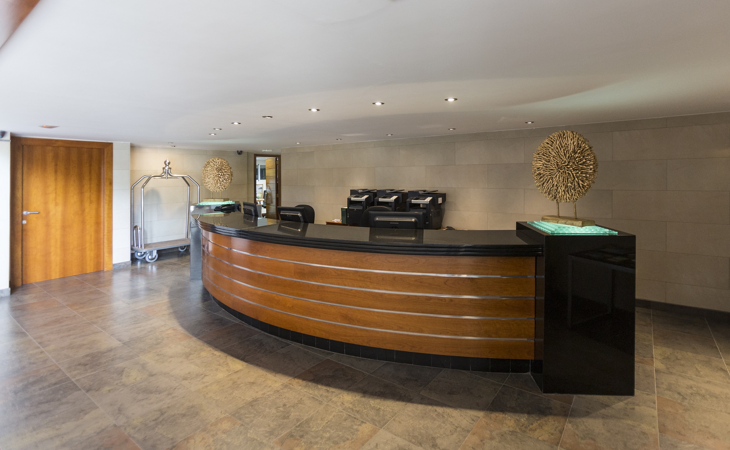 Hotel Intelier Orange