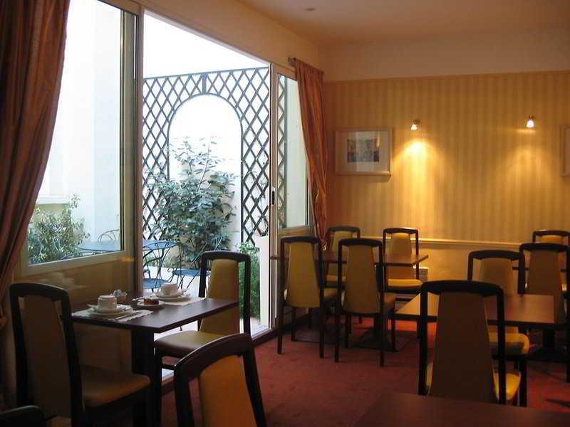 Montreal Hotel