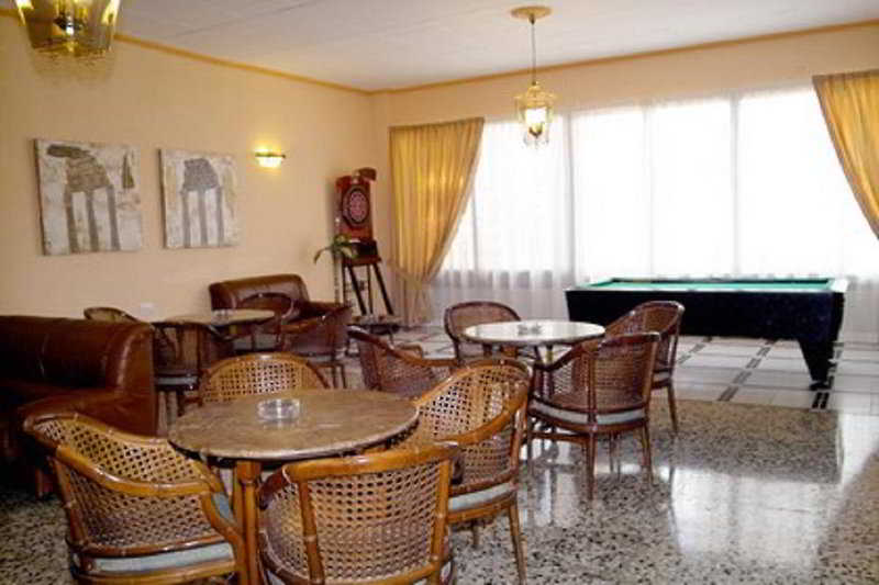 Montreal Hotel