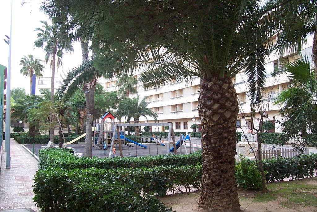 Apartamentos Florazar II