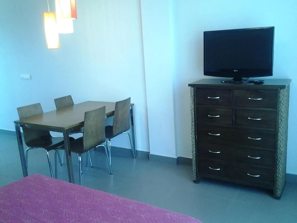 Aparthotel El Faro