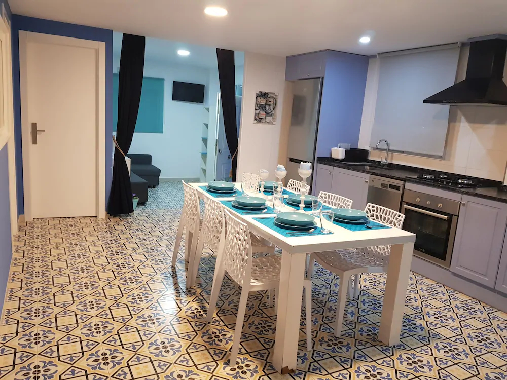 Ducal Apartments by Hugo Beach Hotel
