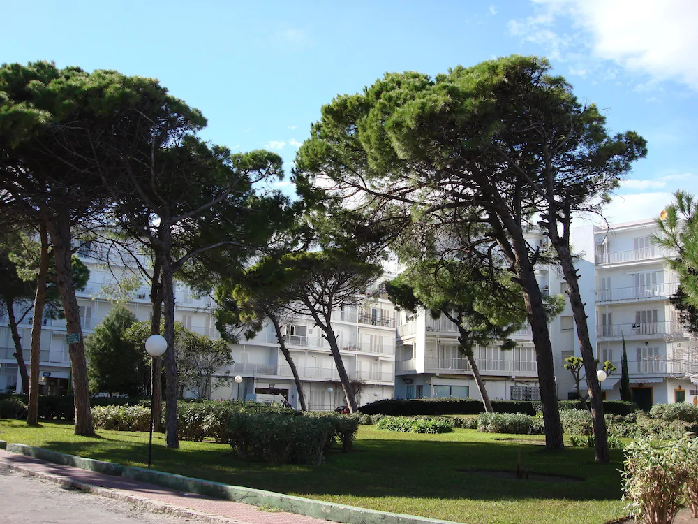 Ducal Apartments by Hugo Beach Hotel