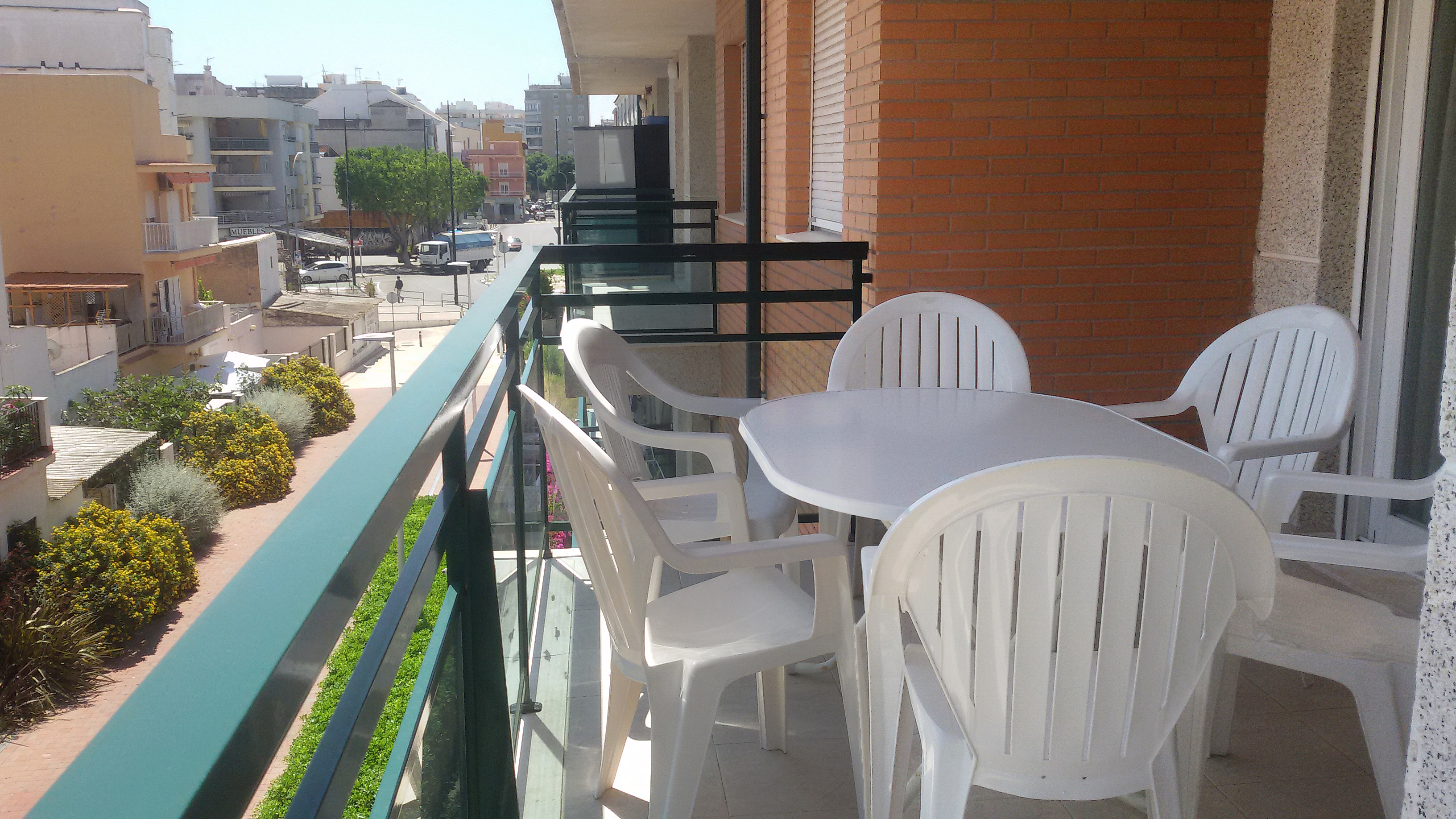 Apartamentos Gandía Universidad 3000