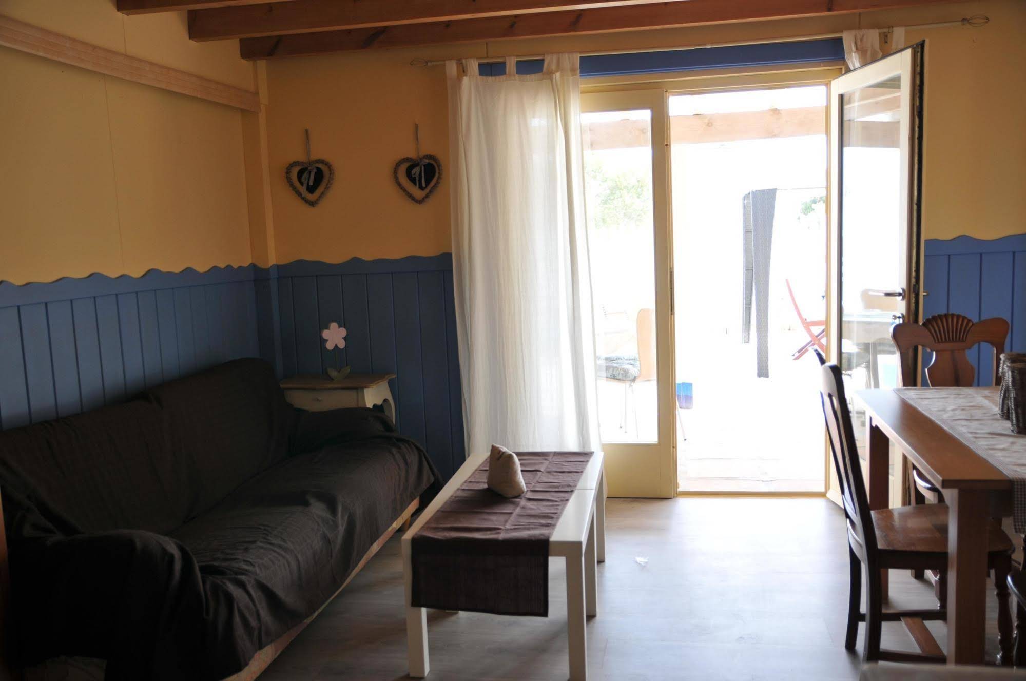Aparthotel Oliwood Beach
