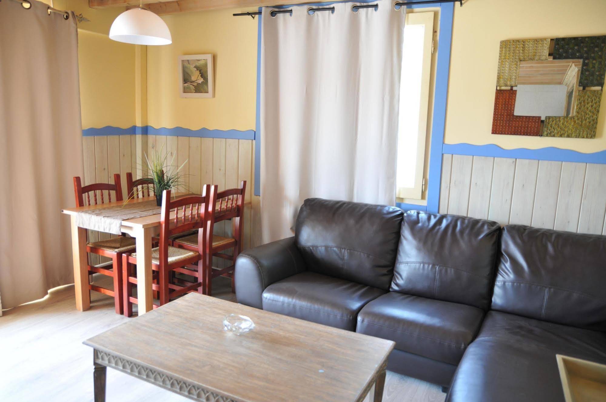 Aparthotel Oliwood Beach