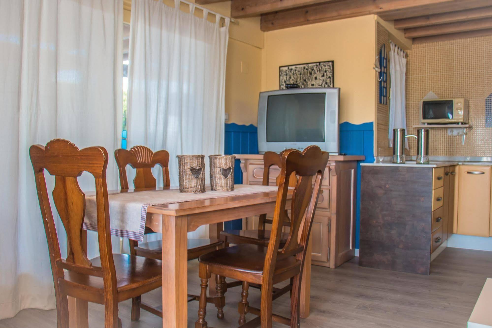 Aparthotel Oliwood Beach