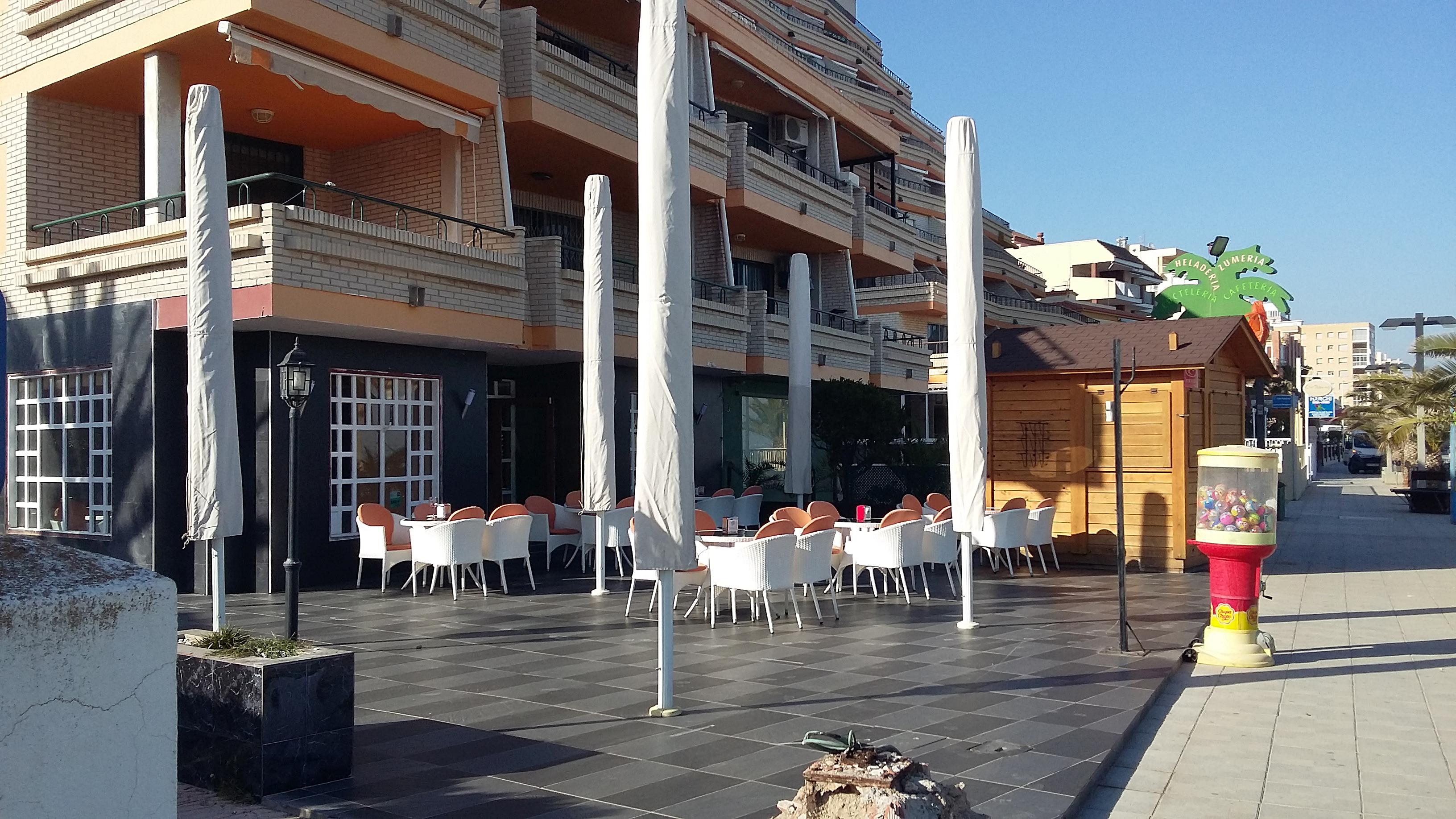 Apartamentos Bernat Pie de Playa 3000