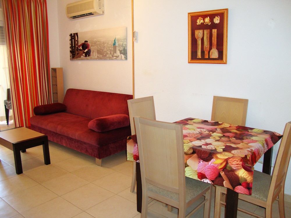 Apartamentos Vistamar Marina Dor 3000