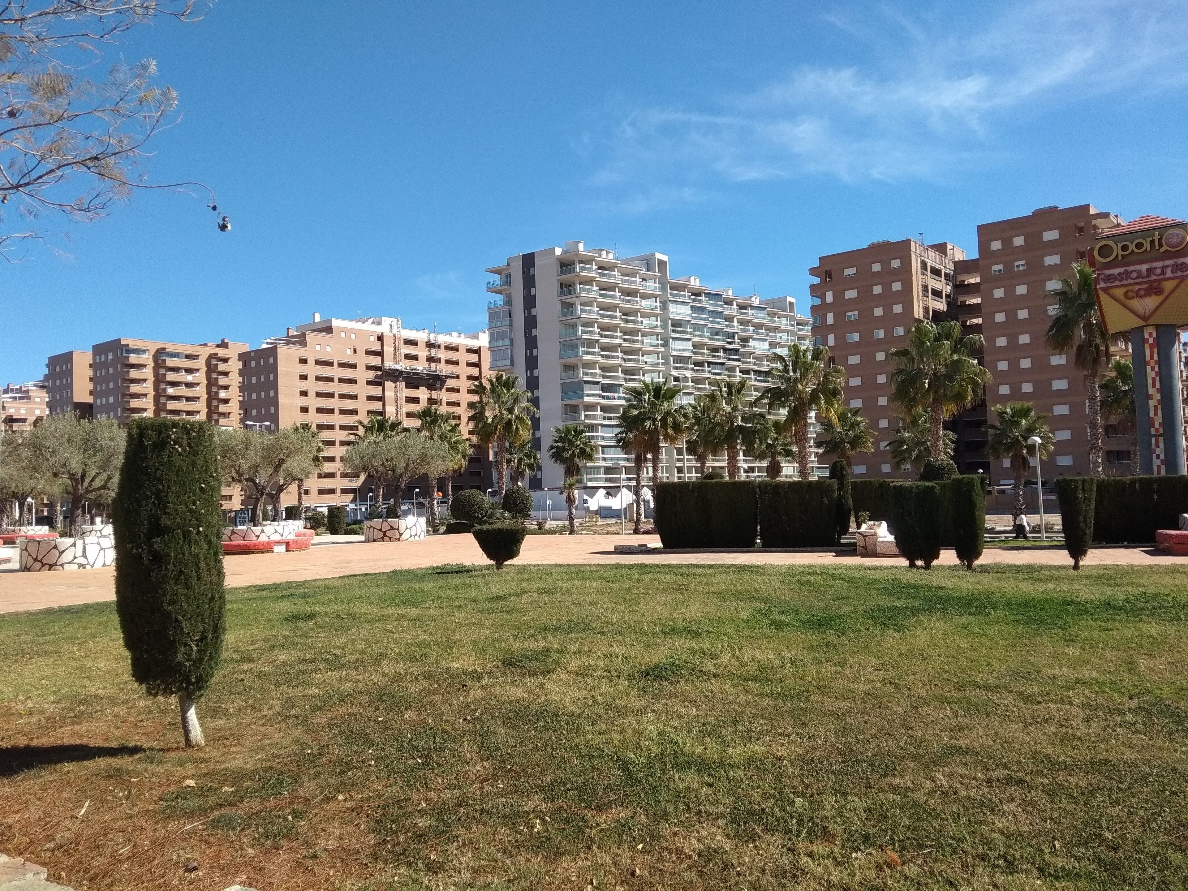 Costa Marfil II by ACV