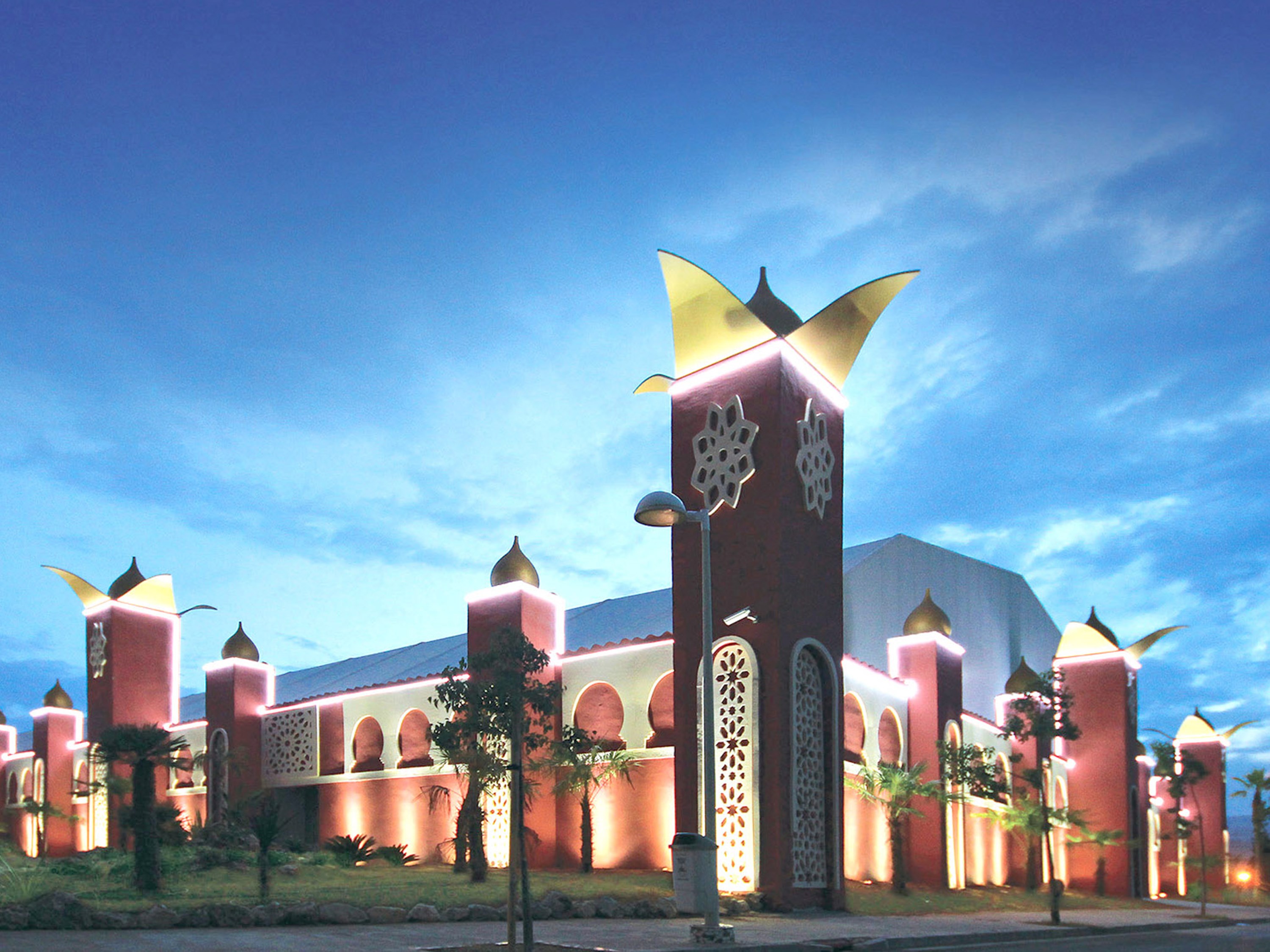 Magic Inn Hotel