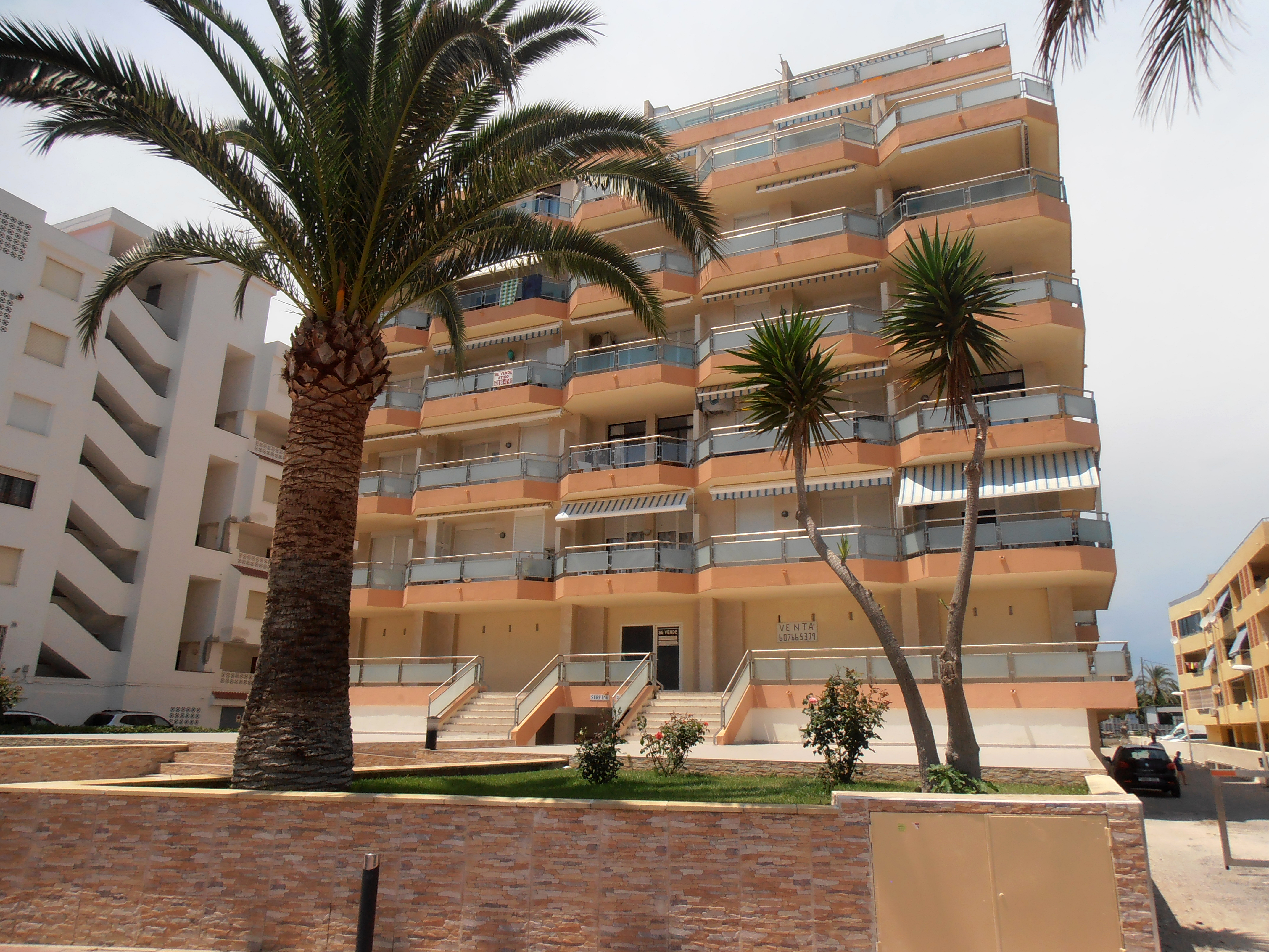 Apartamentos Surfing 3000