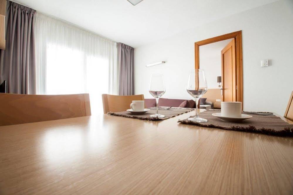 Aparthotel & Spa Acuazul