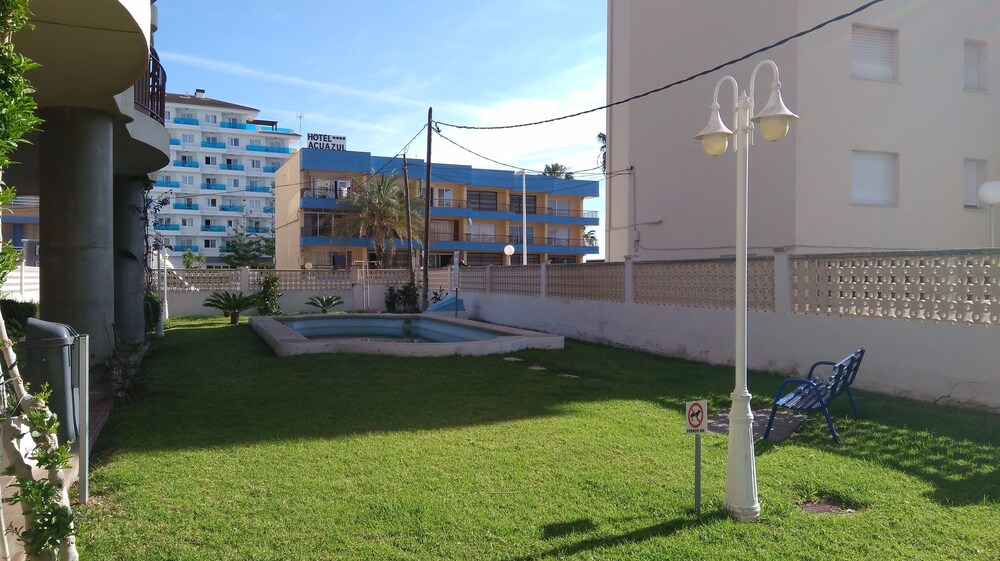 Residencial Olimpo by AP Costas