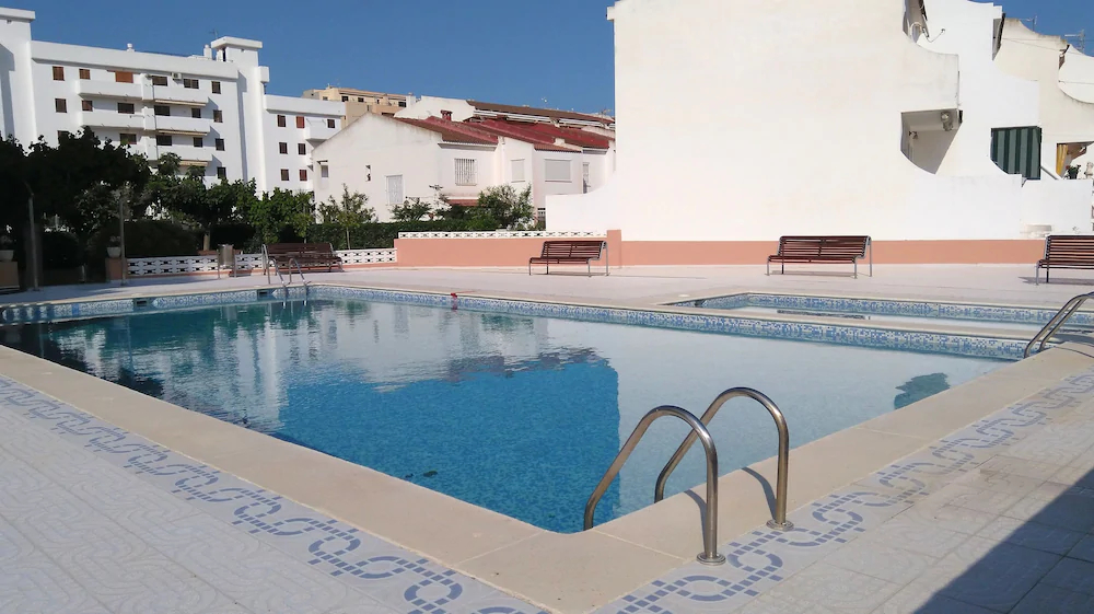 Estudios Voramar by AP Costas