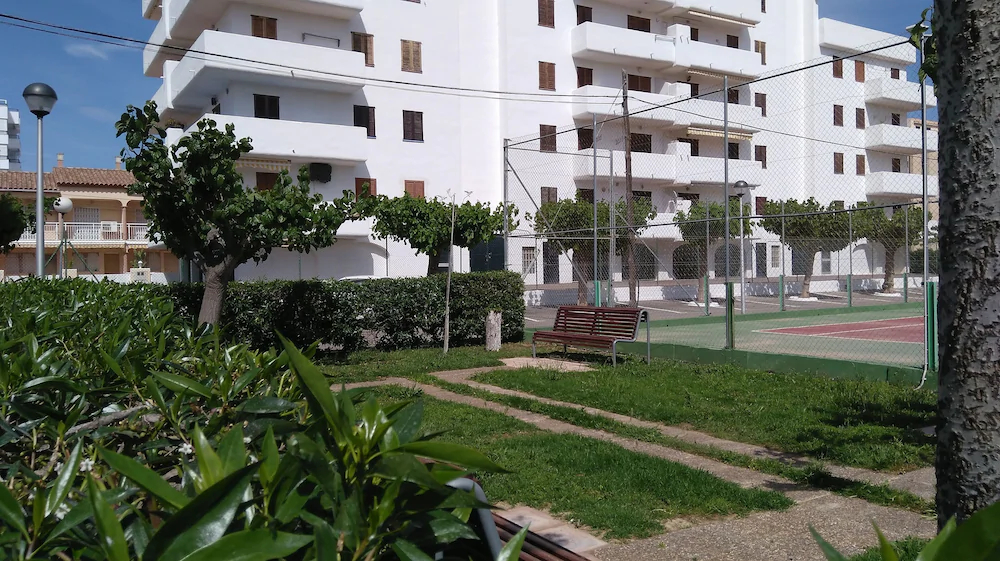 Estudios Voramar by AP Costas