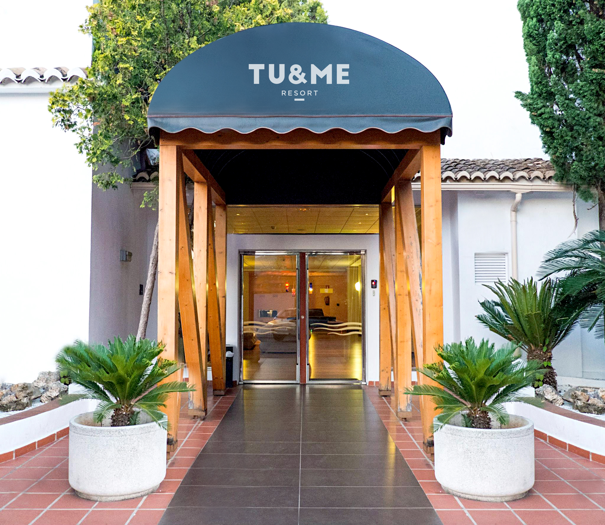 TU&ME Resort