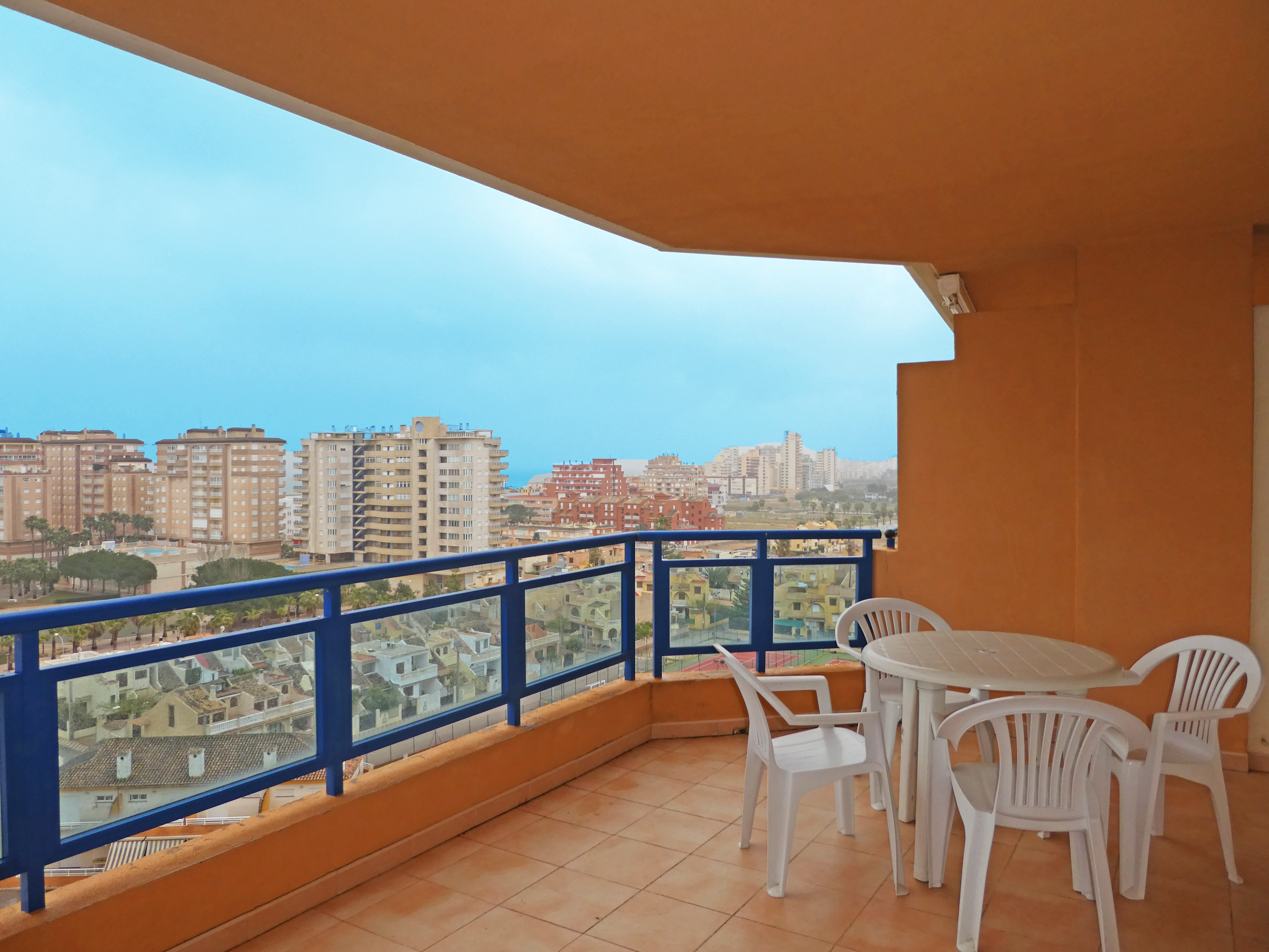 Apartamentos Tavernes Gandia 3000