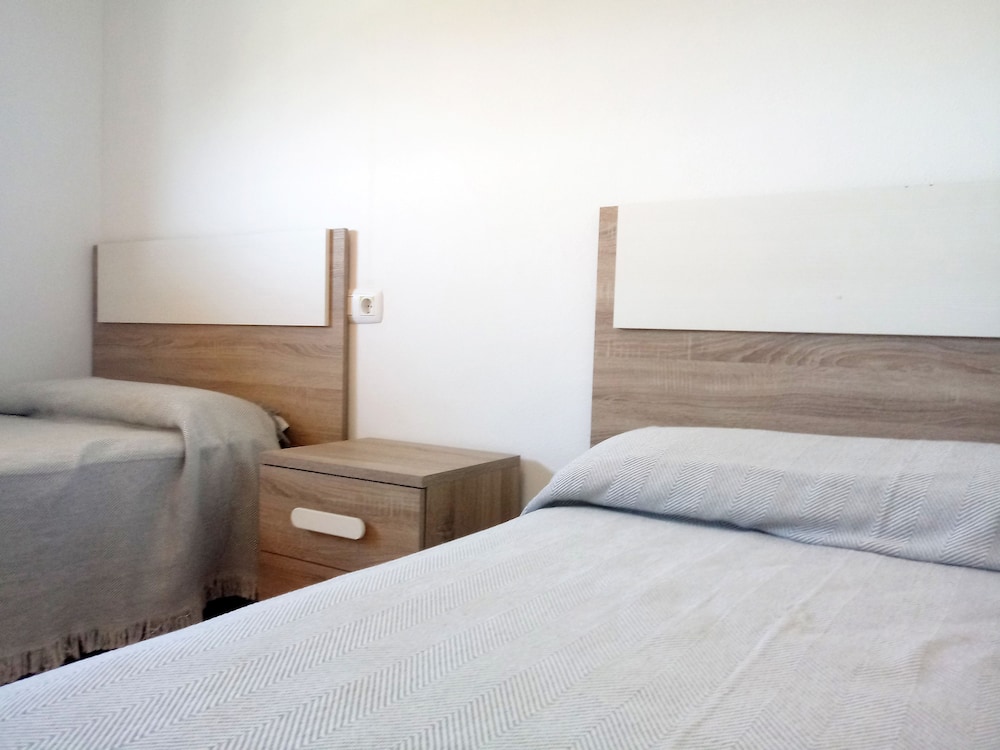 Apartamentos Tavernes Playa Suites 3000