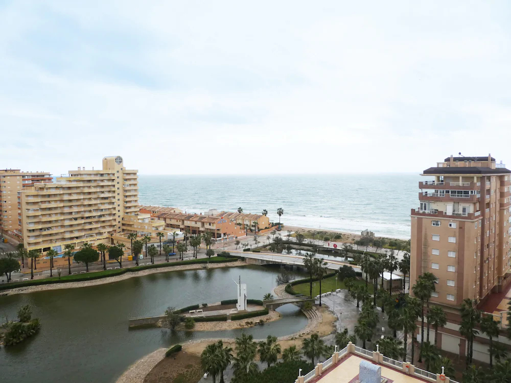 Apartamentos Tavernes Playa Suites 3000