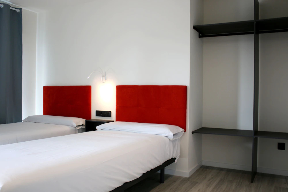 Arena Zone Hotel & Cafe
